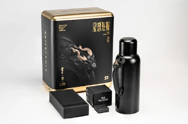 Heirloom Teapot Mini in the Black Qilin edition with its presentation box