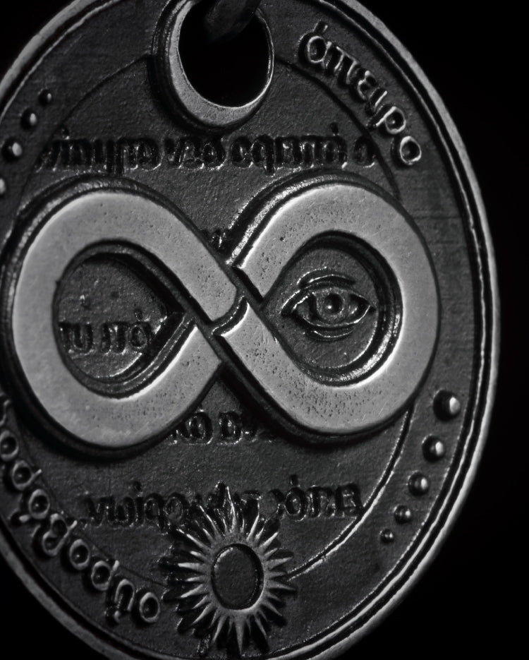 Infinity symbol Amulet in 925 Silver